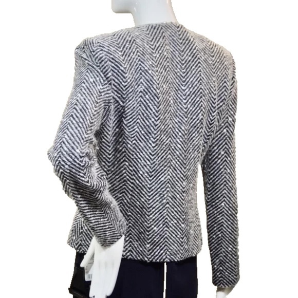 St. John by Marie Gray Herringbone Cashmere Blend Jacket  πΊπΈ US made - Picture 5 of 14